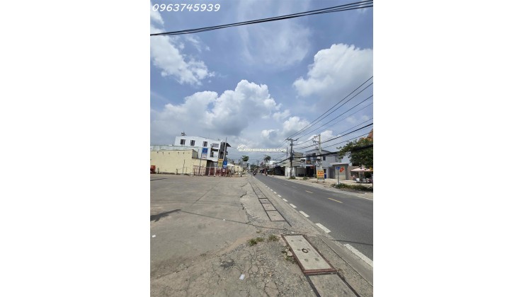 Bán Lô Đất Mặt Tiền Nguyễn Duy Trinh, 1865 m2, TP. Thủ Đức, Giá 110 Tỷ, Tối Ưu Đầu Tư Thương Mại